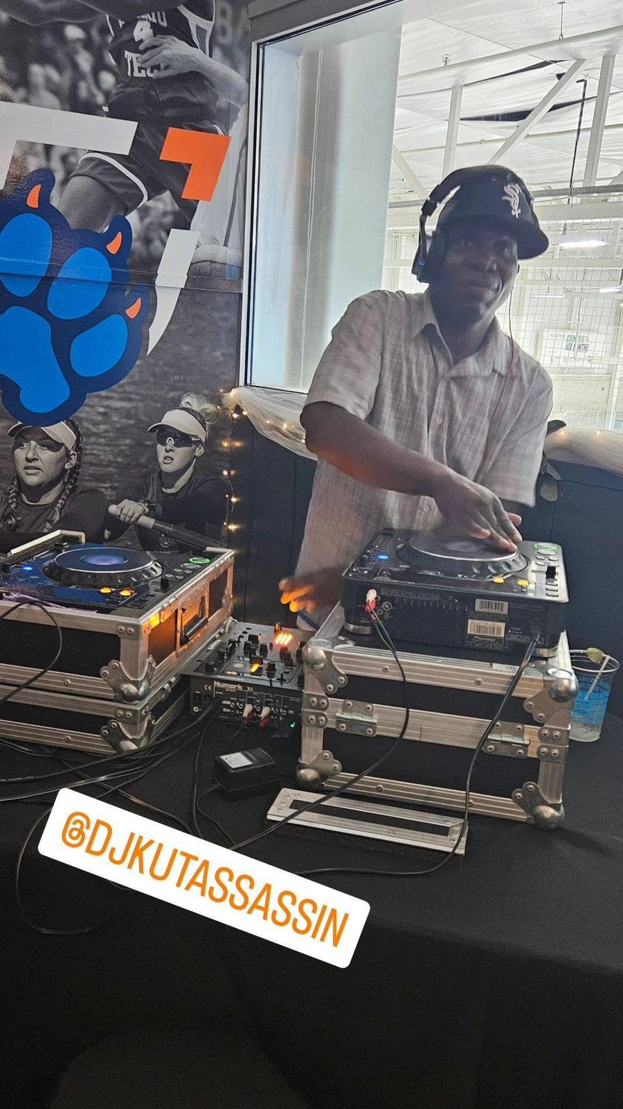 Live event set